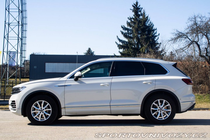 Volkswagen Ostatní modely Touareg 3.0 V6 TDI SCR 286k Eleg 2018