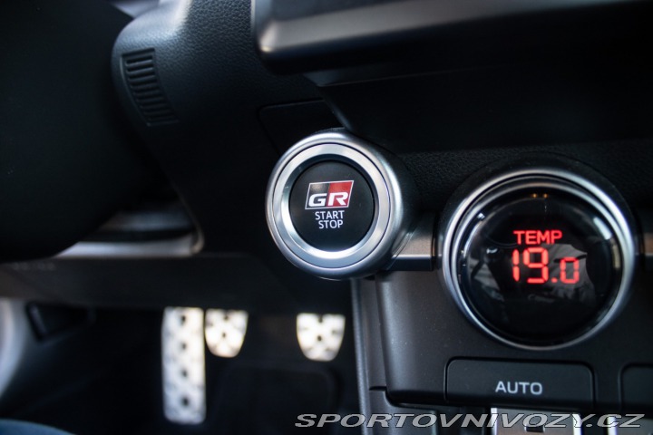Toyota GR86 2.4 Boxer Executive 2024