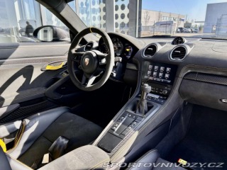 Porsche 718 Cayman GT4 RS Weissach 2023