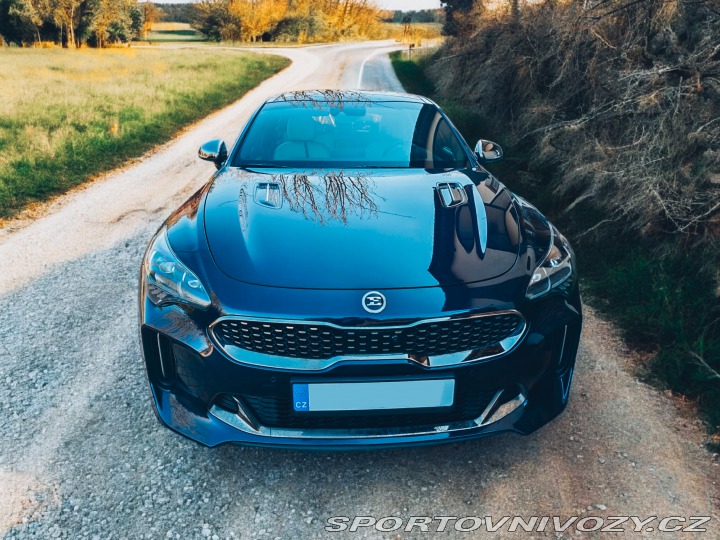 Kia Stinger 3.3 V6 GT 4WD,plná výbav 2019