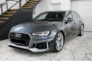 Audi RS4 2019
