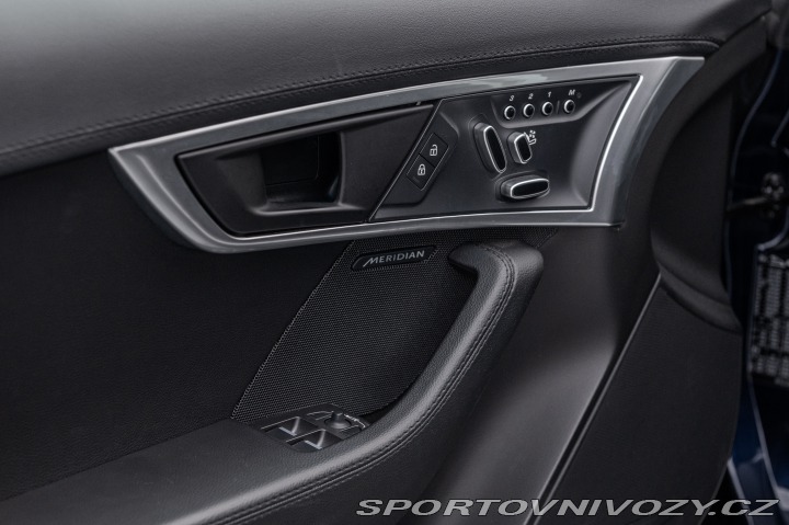 Jaguar F-Type 5.0 V8 P450 R-Dynamic AWD 2021