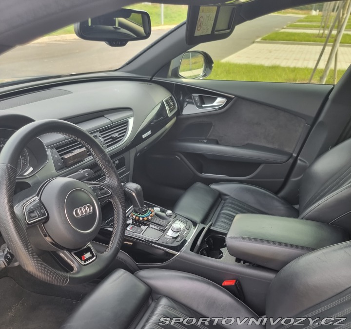 Audi A7  2016