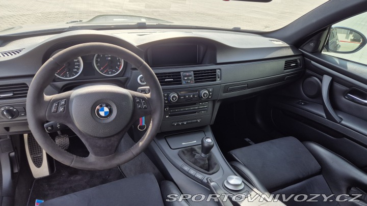 BMW M3 E92, manuál, V8 2008
