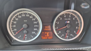 BMW M3 E92, manuál, V8 2008
