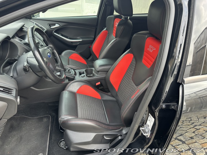 Ford Focus ST  2014
