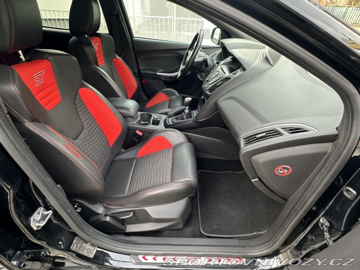 Ford Focus ST  2014