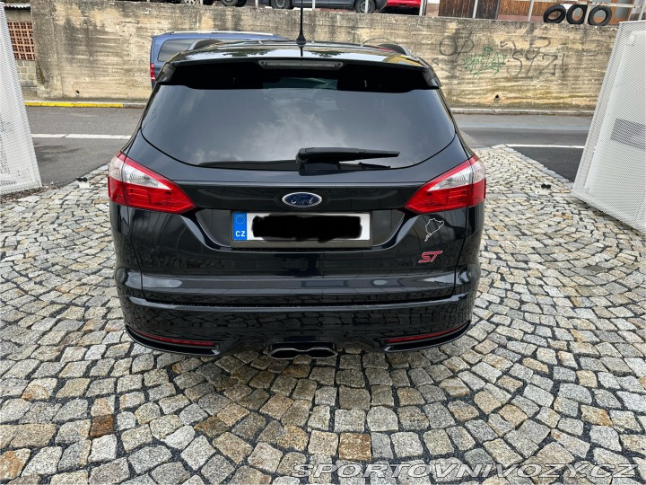 Ford Focus ST  2014