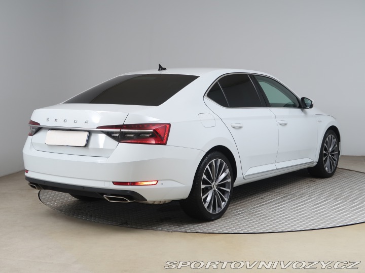 Škoda Superb Laurin&Klement 2.0 TS 2021