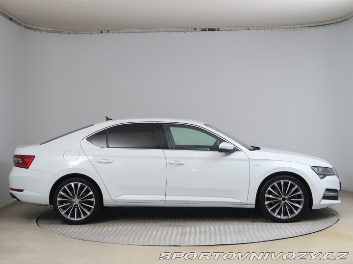 Škoda Superb Laurin&Klement 2.0 TS 2021