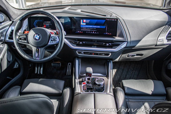 BMW XM 2024