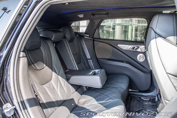BMW XM 2024