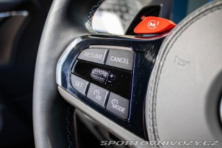 BMW XM  2024