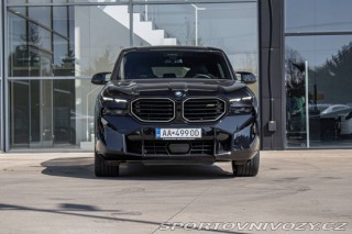 BMW XM  2024