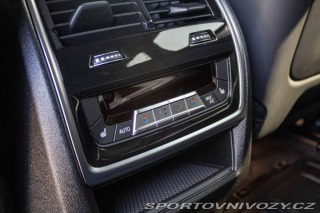 BMW XM  2024