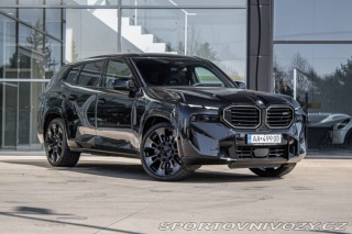 BMW XM  2024