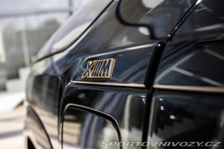 BMW XM  2024