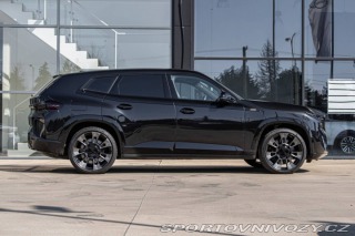 BMW XM  2024
