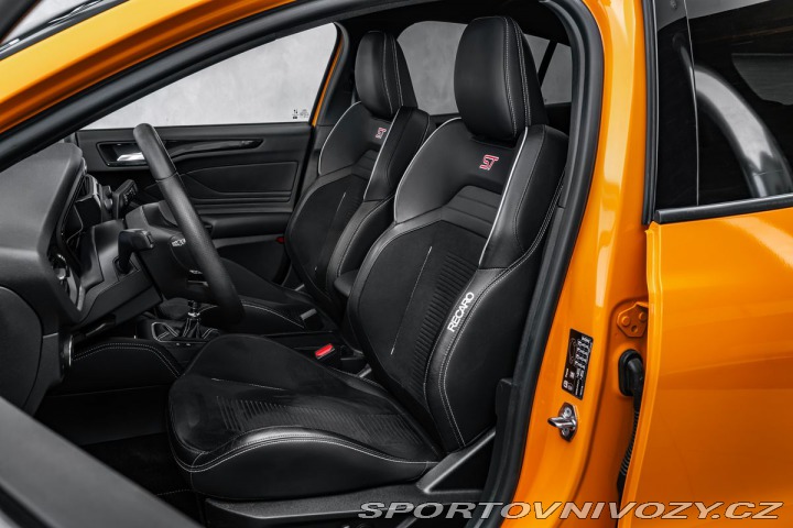 Ford Focus ST 2.3 ST Performance Recaro 2022