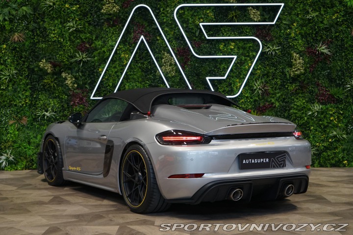 Porsche 718 Spyder RS Weissach Lift B 2024