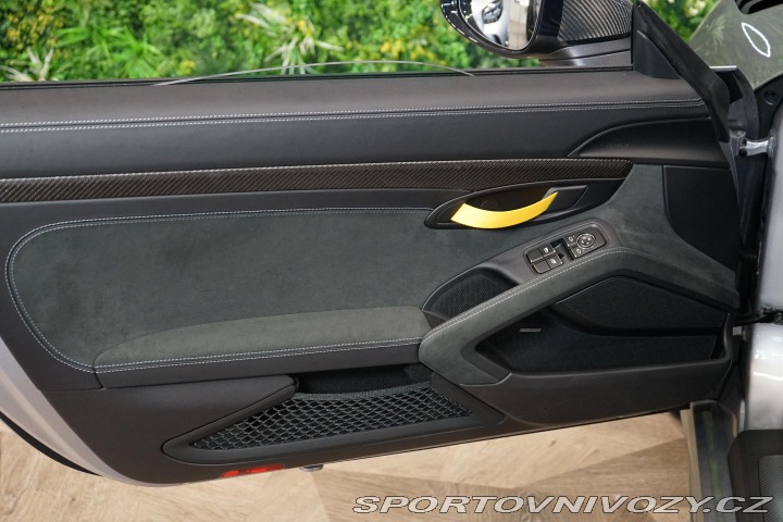 Porsche 718 Spyder RS Weissach Lift B 2024