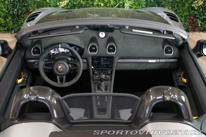 Porsche 718 Spyder RS Weissach Lift B 2024
