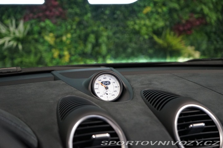 Porsche 718 Spyder RS Weissach Lift B 2024