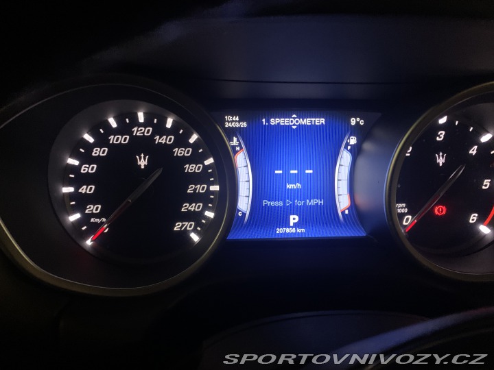 Maserati Ghibli 2015