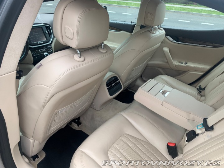 Maserati Ghibli 2015