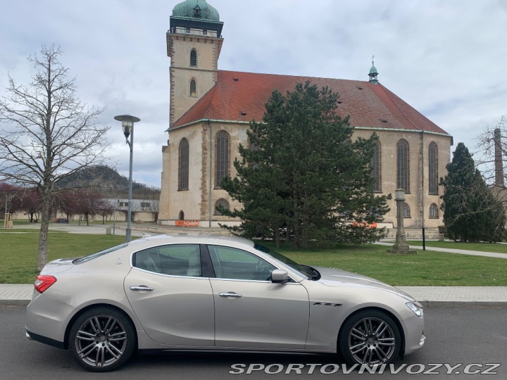 Maserati Ghibli 2015