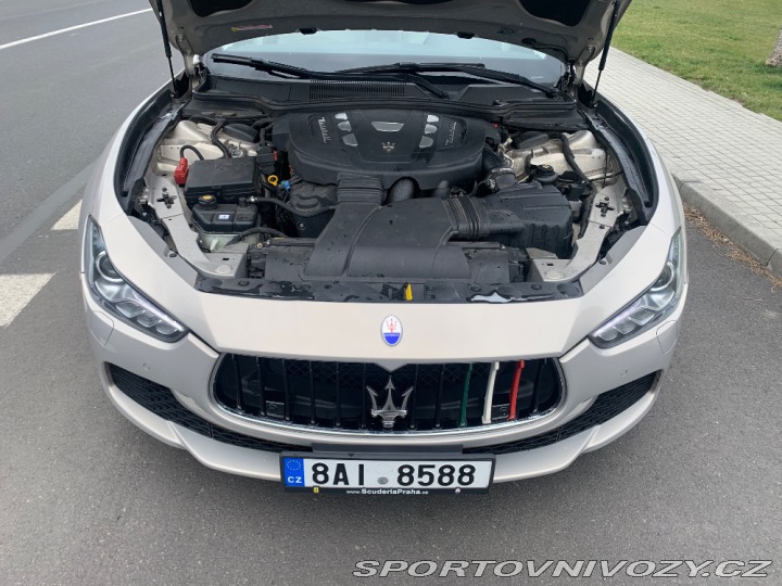 Maserati Ghibli 2015