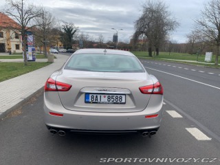 Maserati Ghibli 2015