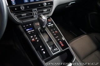 Porsche Macan S Burm Chrono Vzduch PDK 2022