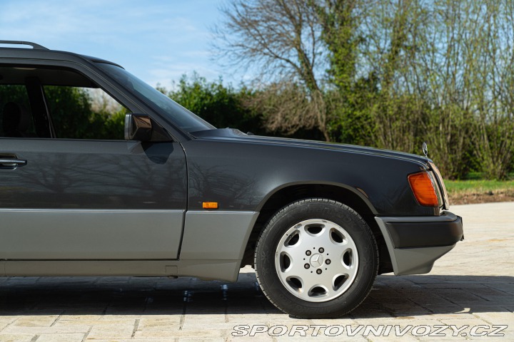 Mercedes-Benz E 200 TE 16V SW 1993
