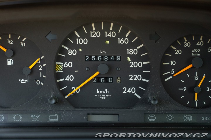 Mercedes-Benz E 200 TE 16V SW 1993