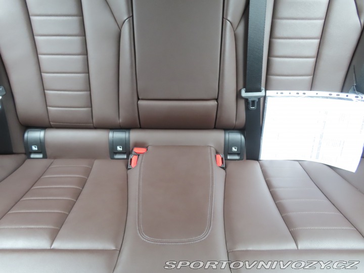 BMW 3 330 e xDrive 2021