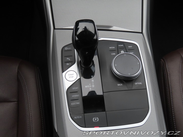 BMW 3 330 e xDrive 2021