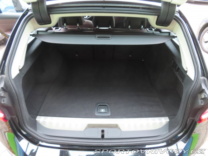 BMW 3 330 e xDrive 2021