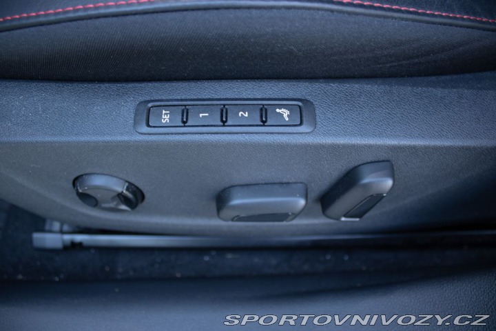 Škoda Octavia RS 2.0 TSI 180kW RS Combi 2023