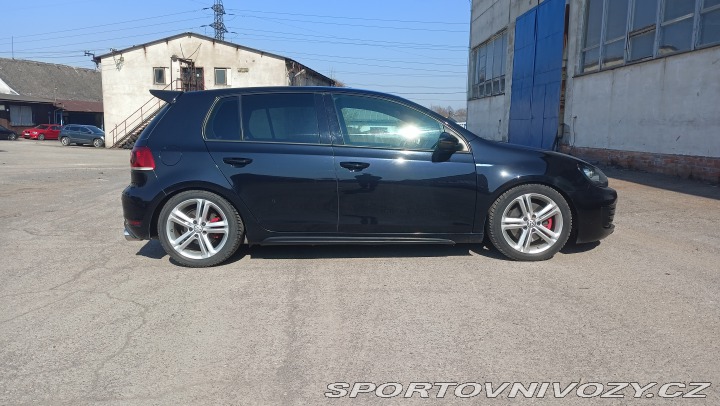 Volkswagen Golf GTI 2010