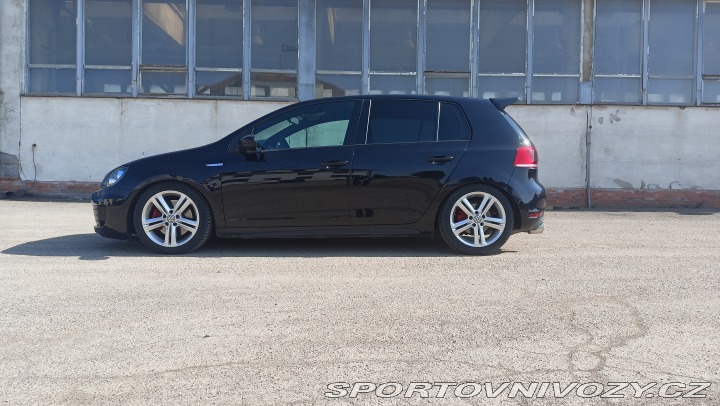Volkswagen Golf GTI 2010