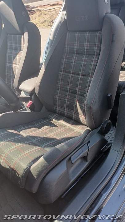 Volkswagen Golf GTI 2010