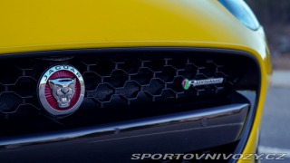 Jaguar F-Type  2020