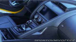 Jaguar F-Type  2020