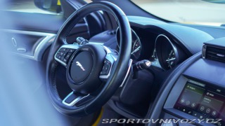 Jaguar F-Type  2020