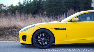 Jaguar F-Type  2020