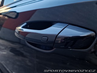 Kia Stinger  2017