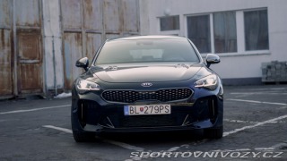 Kia Stinger  2017