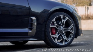 Kia Stinger  2017