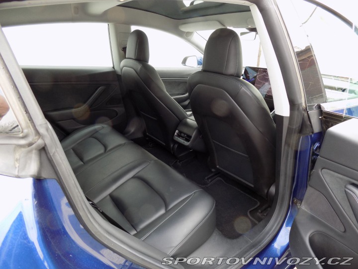 Tesla Model 3 Standard Range +/PANO/LED 2019
